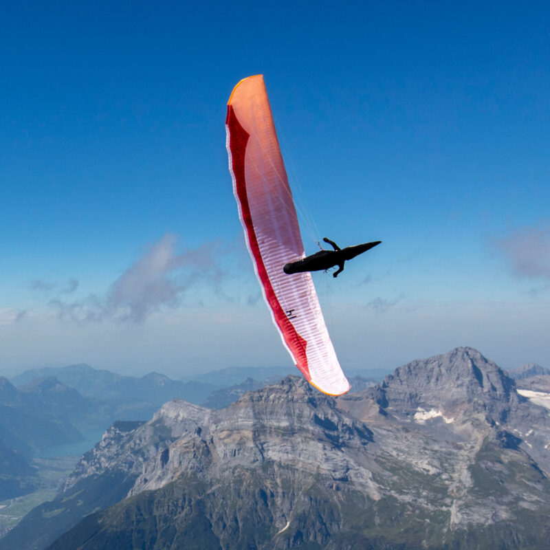 CCC-Schirm fliegt dynamisch